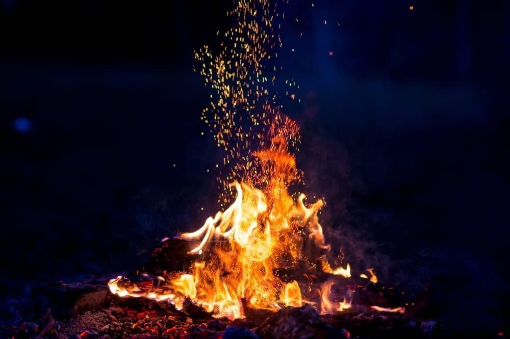 Photo of a campfire